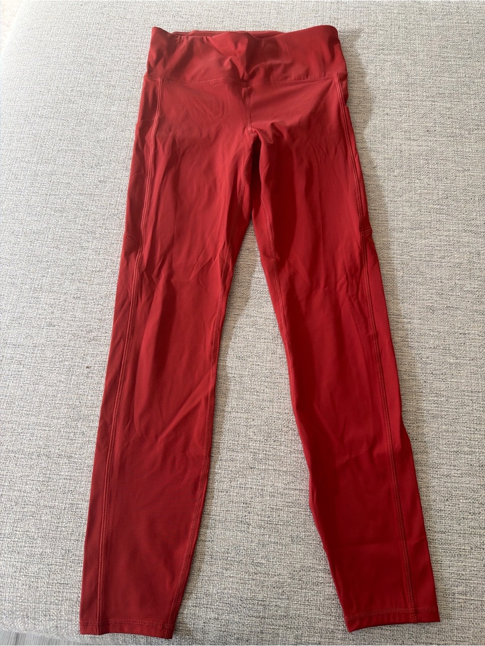 Vuori High-Rise Ruby Red Performance Leggings